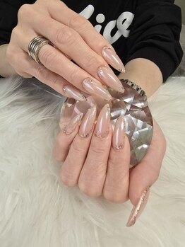 ホワイトミラー