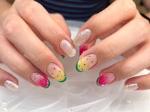 エミレ(EMIRE)の雰囲気（ 夏！！元気でワクワクなネイルも可能です◎）