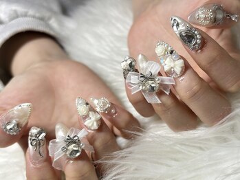 ラヴ バイ シェア(LuV by Share)/白づくめで付け放題!