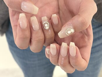 サンジュウヨン(34)/ナチュラルネイル　パラジェル