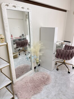 Salon de Shirley Nails【シャーリー】ハンドケア/パラジェル/フィルイン/定額の写真/駅近プライベートサロン《ワンカラー4,400～/ハンドケア￥3,300～》完全予約/落ち着いた空間◎