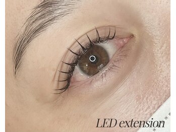 Lill eyelash 【led/マツエク/まつげパーマ/多摩センター】の写真/NEWOPENのLED専門店で叶える理想の目元!最強の持続力で抜群のキープを実現!多摩センター/マツエク/led