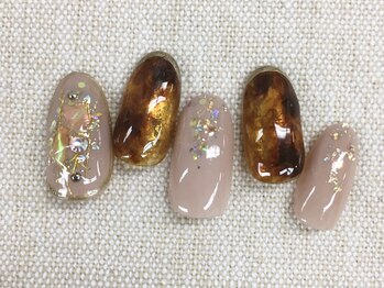 モアネイル 笹塚店(MOAH NAIL)/定額制、初回オフ無料で7150円♪