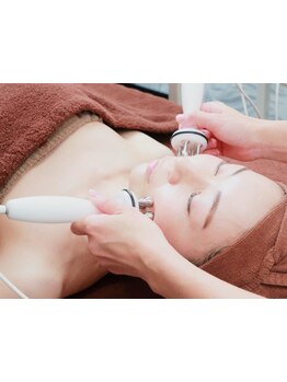 ホウレイ線・たるみ改善！予防ケア