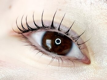 ウル(uru)の写真/【ラッシュリフト￥4800～】アイパック＆コーティング付◎洗練された目元へ。プライベート空間でリラックス
