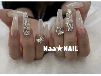 ナァネイル(Naa★NAIL)の写真/【チップでの長さだし】1万人施術の神業。深爪・反り爪も劇的美フォルム！爆速&コスパ最強の主役級ネイル★
