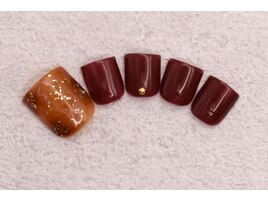 6000円　フットネイル