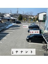 ヘッドミント 彦根店/お客様駐車場場3台あります！