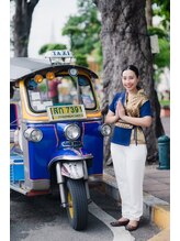 パヤタイトウキョウ 銀座店(PHAYA THAI TOKYO)/PHAYA THAIスタッフin BANGKOK