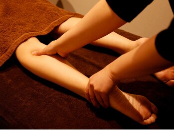 カミツレ(Kamitsure)/<強圧すっきりリンパ>