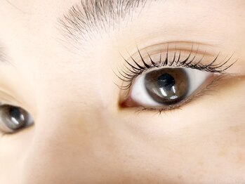 リノ パーマアンドアイラッシュサロン(Lino perm&eyelash salon)の写真/【京橋】自毛のダメージが気になる方に！負担を最小限に抑えてパーマできる高浸透アミノトリートメント★