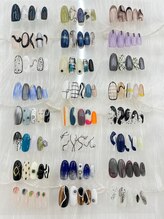 モード系デザイン定額☆【ぽこぽこネイル/ミラーアート/シック/ブラック/ホワイト/スタッズネイル/個性派】