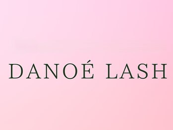 Danoe Lash【05/01 OPEN （予定）】の写真/視線を惹きつける華やかな瞳に＊根元からしっかり立ち上げ、毛先まで妥協なしのカールで圧倒的な存在感◎