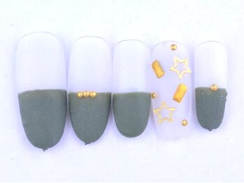 フォア ネイル(FOI NAIL)/