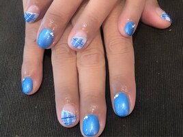 ブルーチェックネイル