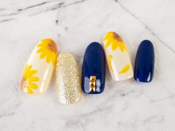 シシ(SiSi)/#ひまわり #夏 #ビタミンカラー