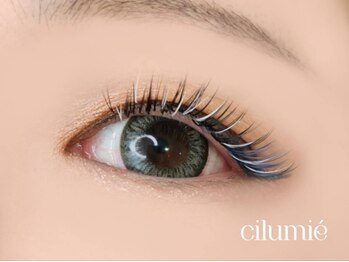 シルミエ(cilumie)の写真/【全てのメニューでカラー変更可能◎】ナチュラル系～個性的なカラーまで豊富に取り揃えております☆