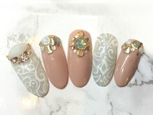 ラリュールネイル(L'Allure nail)/ビジューネイル￥8200