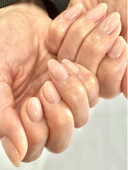 ウル ネイル(uru nail)の写真/お爪への負担を最小限に抑えたこだわりの技術！お爪が弱い、薄いから…とネイルを諦めていた方に◎