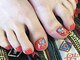 オズ ネイルアンドアイ(OZ NAIL&EYE)の写真/フットネイルはお任せ！デザイン力自信あり◎フットケア充実で、足元からキレイをサポート♪