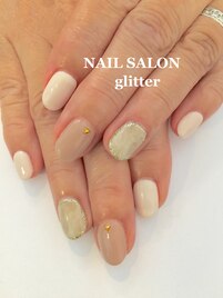 シンプルなタイダイネイル