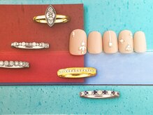 ローラポンポニー(Laura pomponnee)/ブライダルネイル【Crystal】