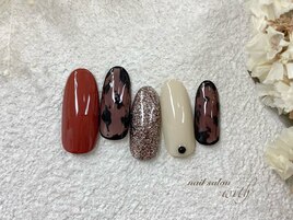 レオパードネイル　ボルドー