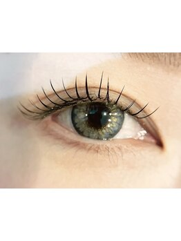 ボリュームのある目元にしたい