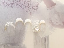 ローラポンポニー(Laura pomponnee)/ブライダルネイル【Crystal】