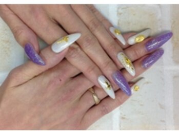 ネイルサロン ビューティーマジック 川口店/ビジューネイル