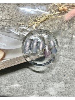 ルミライズ(Lumirise)/キラキラマグネットネイル