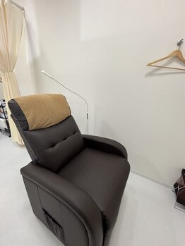 眉毛の王様 福山店/店舗内装【福山/広島】