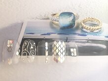 ローラポンポニー(Laura pomponnee)/ブライダルネイル【Crystal】