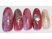 ヘアーアンドネイル ルシア(Hair&Nail Lucia)/大人ネイル