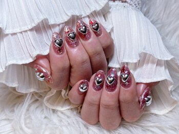 ユン(Yun)/ハートネイル