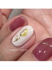 優しいチューリップデザイン