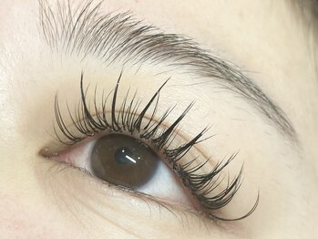 ララ バイ ブレイク(LALA by BREK)/ パリエク+アイラッシュ30分