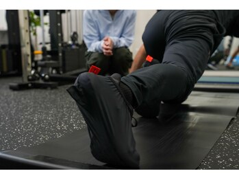 フォロー(FOLLOW)/