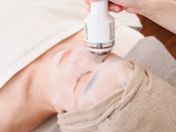 美容整体 ココ(COCO)/最新ハイドラでの毛穴洗浄