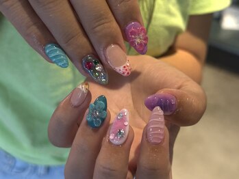 ザ コースト バイ ネオリーブ(The coast by neolive)/個性派ネイル　担当:akari