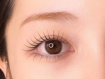 リ ディスカバリー(Re＋Discovery)の写真/一重・奥二重でも似合うまつげをご提案◎似合わせデザインが得意なオーナーの技術で自分史上最高のまつげを