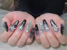 ウメネイルスタジオ(UME NAIL STUDIO)/* 長 さだしやり放題×つけ放題