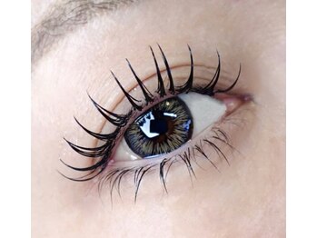 サロン ド メイド 鴨宮店(Salon de MADE)/LEDグルー+フラットラッシュ