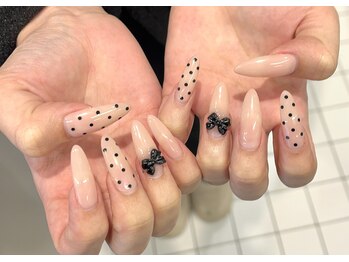 エイト 横浜店(eight)/ドットネイル　担当小林