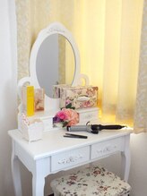 ミミー(MiMe)/ドレッサーあります