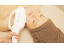 エクラ(E'clat)/肌管理に最適☆光フェイシャル