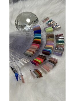 コル(COL.)/100種類以上のカラー