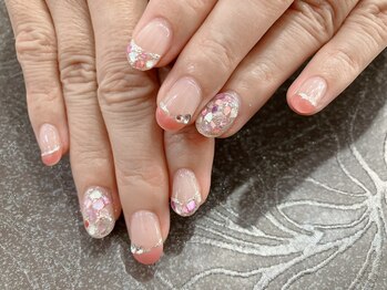 ウインド トータルビューティーサロン(WIND Total Beauty Salon)/カラフルシェルネイル