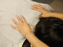 リラクゼーションハウス くんぷー/肩の施術