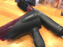 アンフェリエ(Un Feerie)/美顔器にもなるドライヤー♪